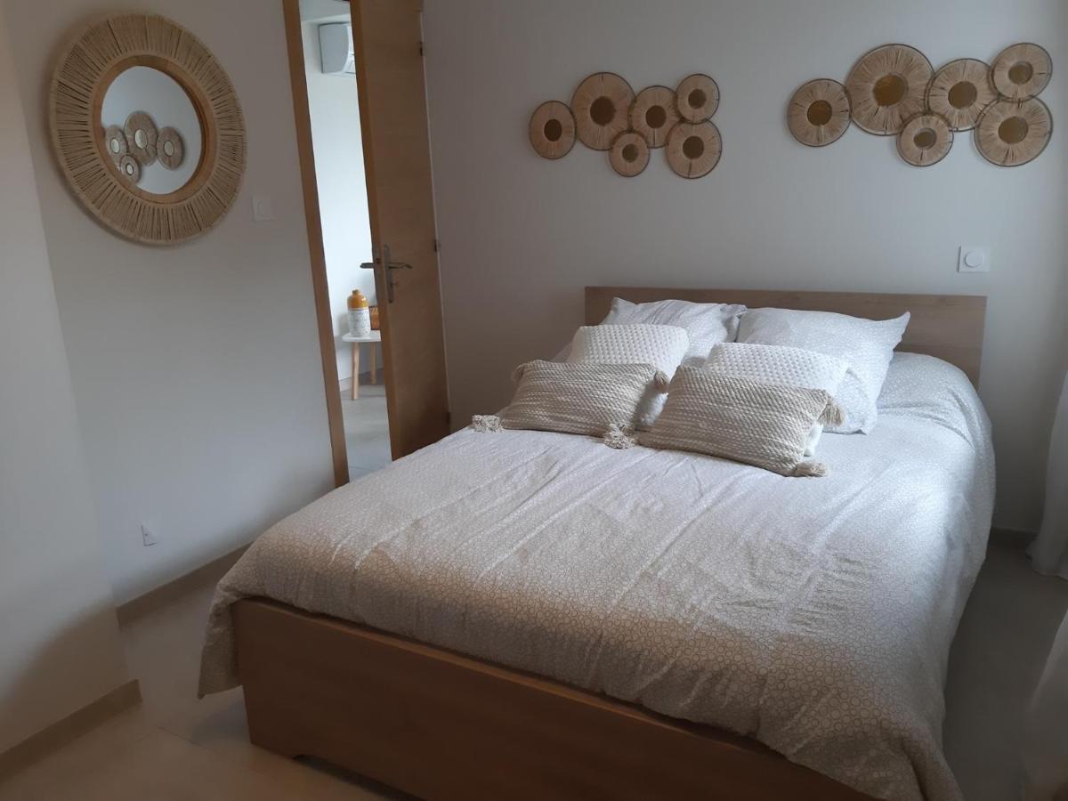 T2 Calme Avec Vue Mer Et Borne De Recharge Sur Demande Bastia  Exteriör bild