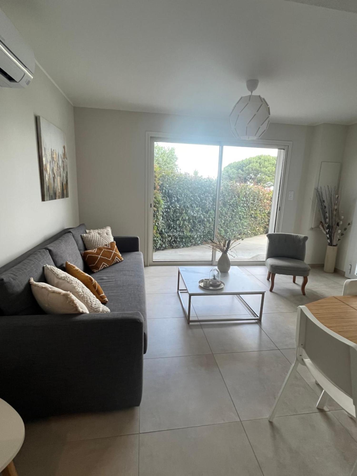 T2 Calme Avec Vue Mer Et Borne De Recharge Sur Demande Bastia  Exteriör bild